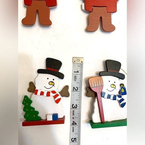 Set of 6 Vintage Wooden Christmas Ornaments Santas, Teddy Bears, Snowmen - Picture 5 of 6